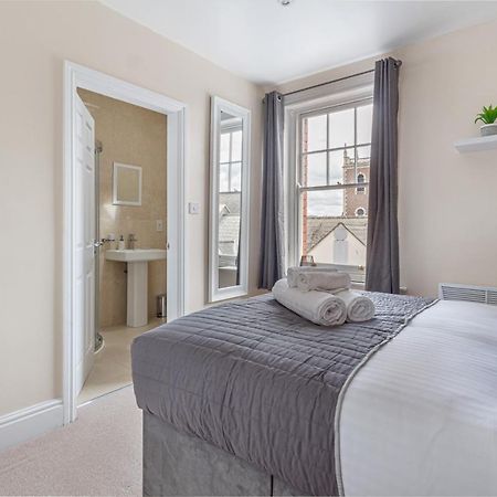 Guest Homes - Trinity Apartment Worcester Exterior foto